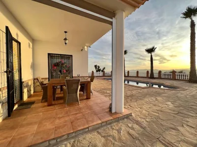 CasaBlanca Villa Rural con piscina y barbacoa — foto 6