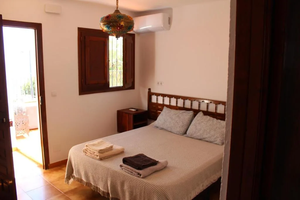 Habitación Doble con vista parcial al mar - 1 o 2 camas — Casaflor