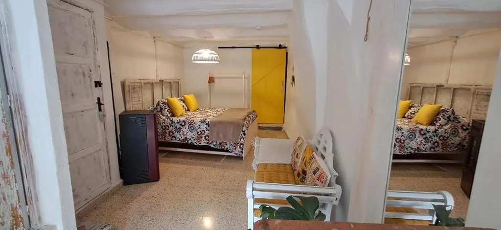 Julis Chelva, camera per un massimo di 8 persone — CasaJulis Chelva