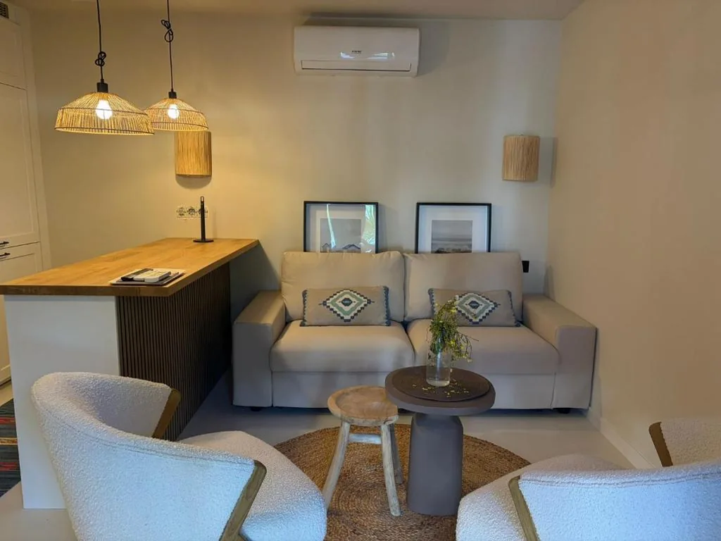 Camera matrimoniale con bagno privato — CasaNoa Boutique Guest Suites