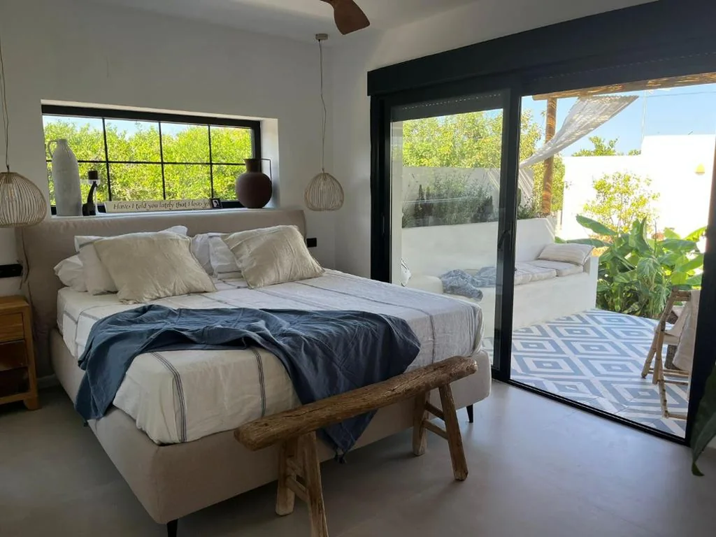 Camera matrimoniale con terrazza — CasaNoa Boutique Guest Suites