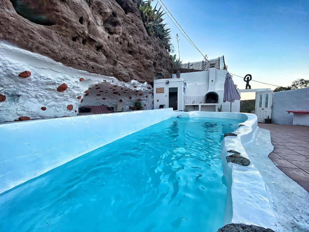 Casas Cuevas Tecen Valsequillo