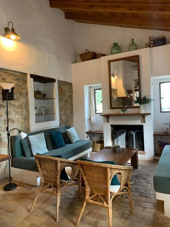 Casa com 3 quartos — Casas de Almajar