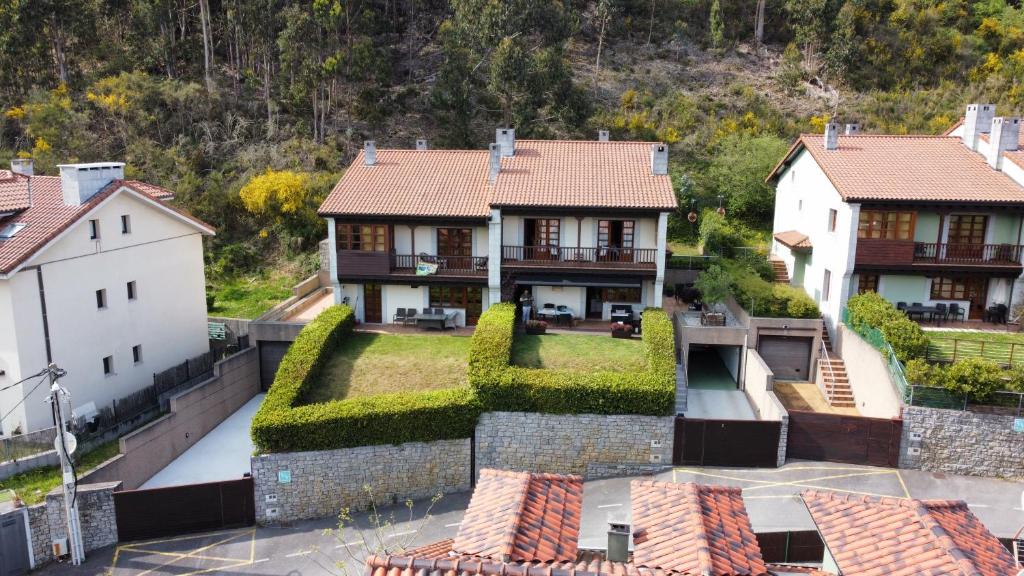 Casas El Castañedu