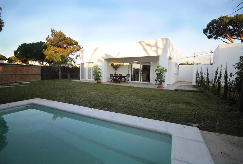 Casa Unifamiliar de 2 dormitorios — Casas Palma Zahora Piscina Privada