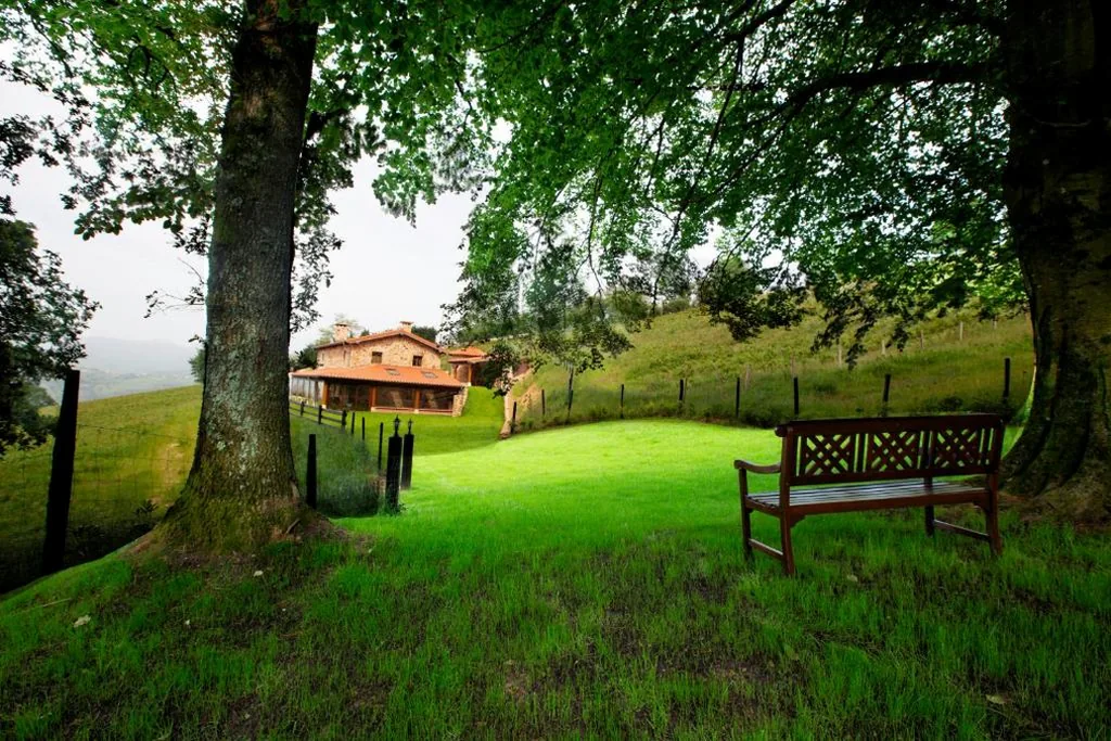 Casa de 4 dormitorios con piscina — Casas Rurales La Cuplia