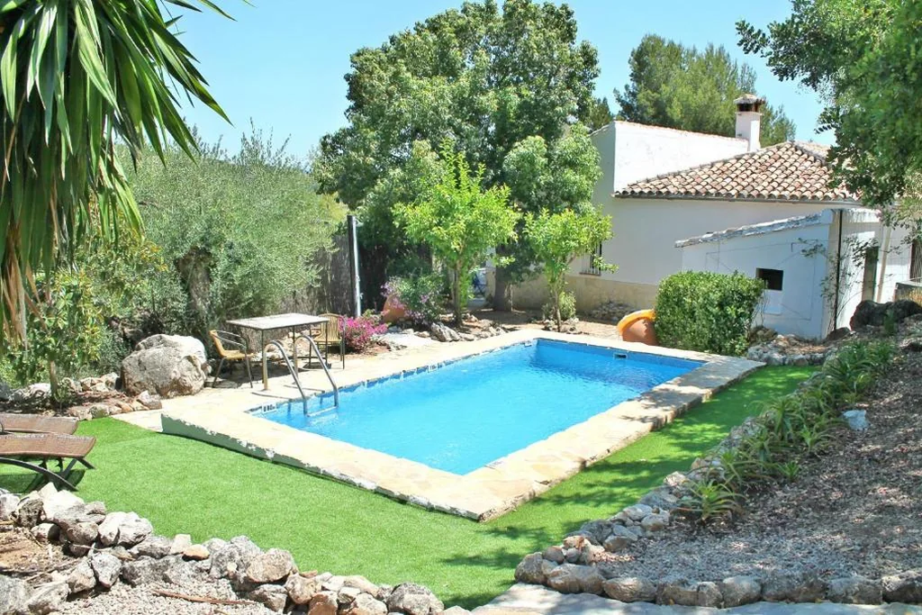 Casa de 1 dormitorio con piscina privada — Casas Rurales Los Algarrobales