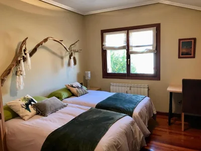 Caserio Arrigorri Casa Rural familiar con Jardín y Vistas al Gorbea, Álava — foto 2