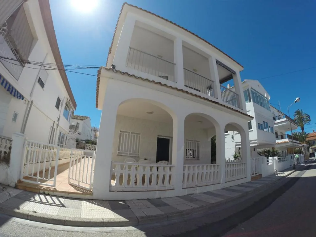 Casa de 3 dormitorios — Caseta en la playa de Oliva