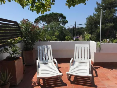 Casita blanca con fibra óptica y piscina cominutaria — foto 10