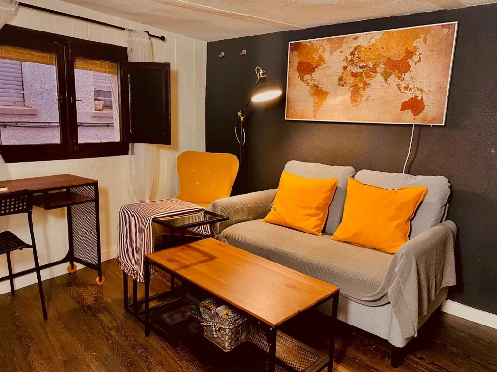 Haus mit 1 Schlafzimmer — CASITA CON ENCANTO en la SIERRA DE GREDOS, CANDELEDA