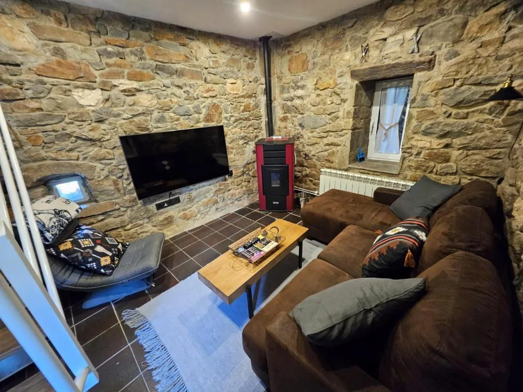 Casa com 2 quartos — Casita con encanto, les gaites