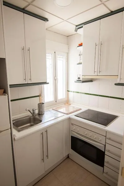 Casita con jardín cerca del centro de Granada — Foto 5