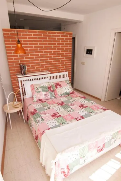 Casita con jardín cerca del centro de Granada — Foto 8