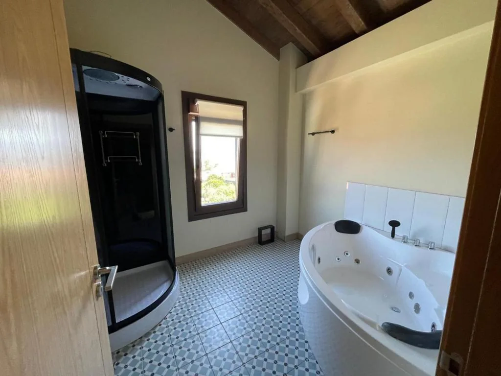 Casa com 2 quartos — Casita Independiente y tres apartamentos con piscina Ladeira Playa