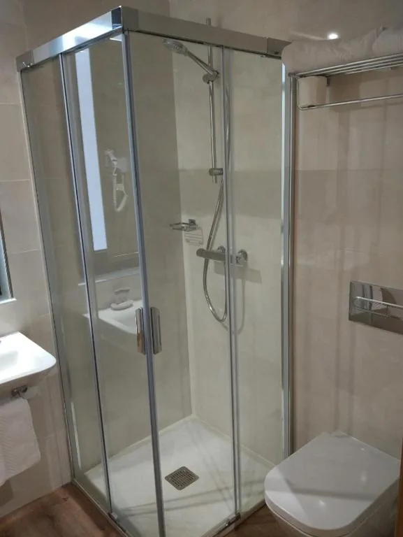Budget-Doppelzimmer – 2 Einzelbetten — Casona da Ponte