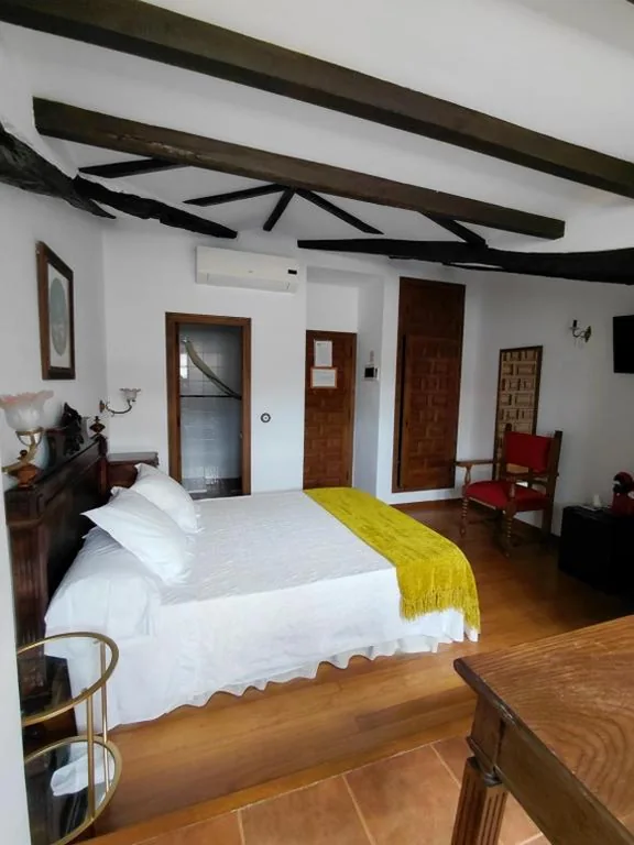 Habitación Doble — Casona De Linares