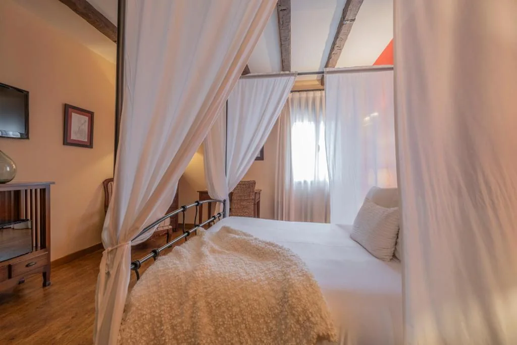 Suite Junior — Casona De Torres