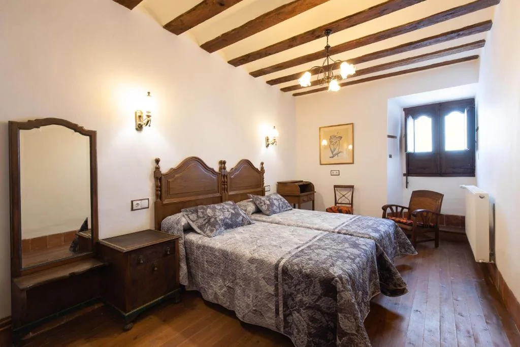 Casona Indiana de Ayuelas