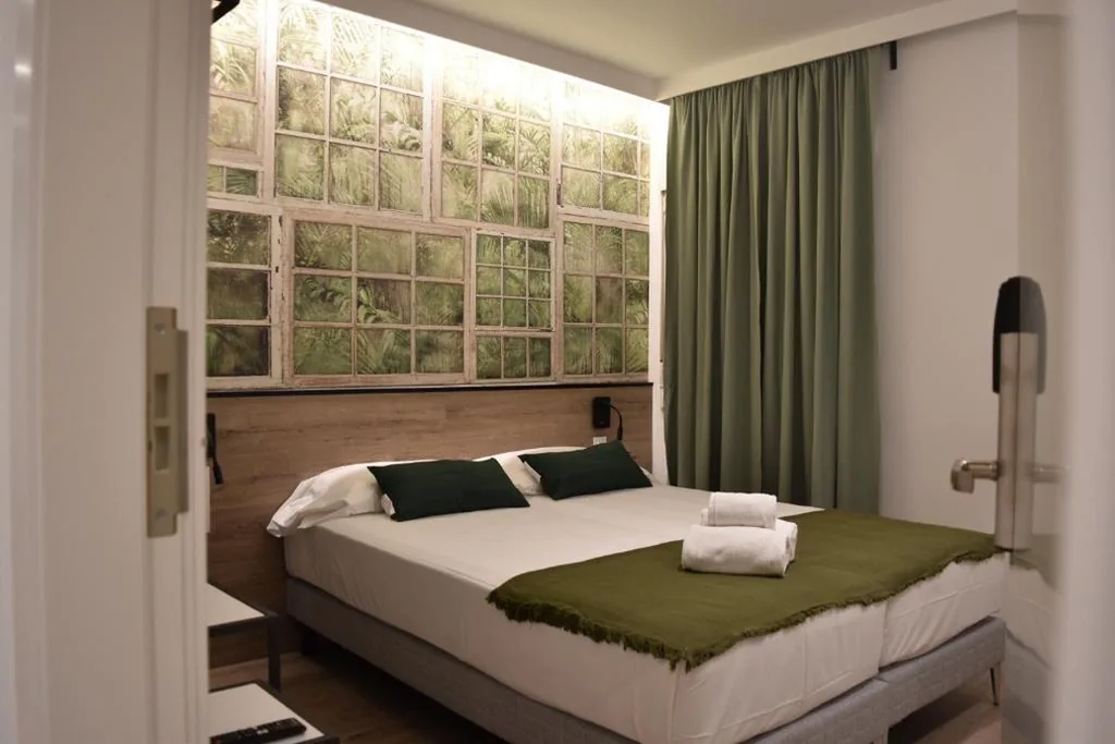 Standard Inner Twin Room — Casp Green House