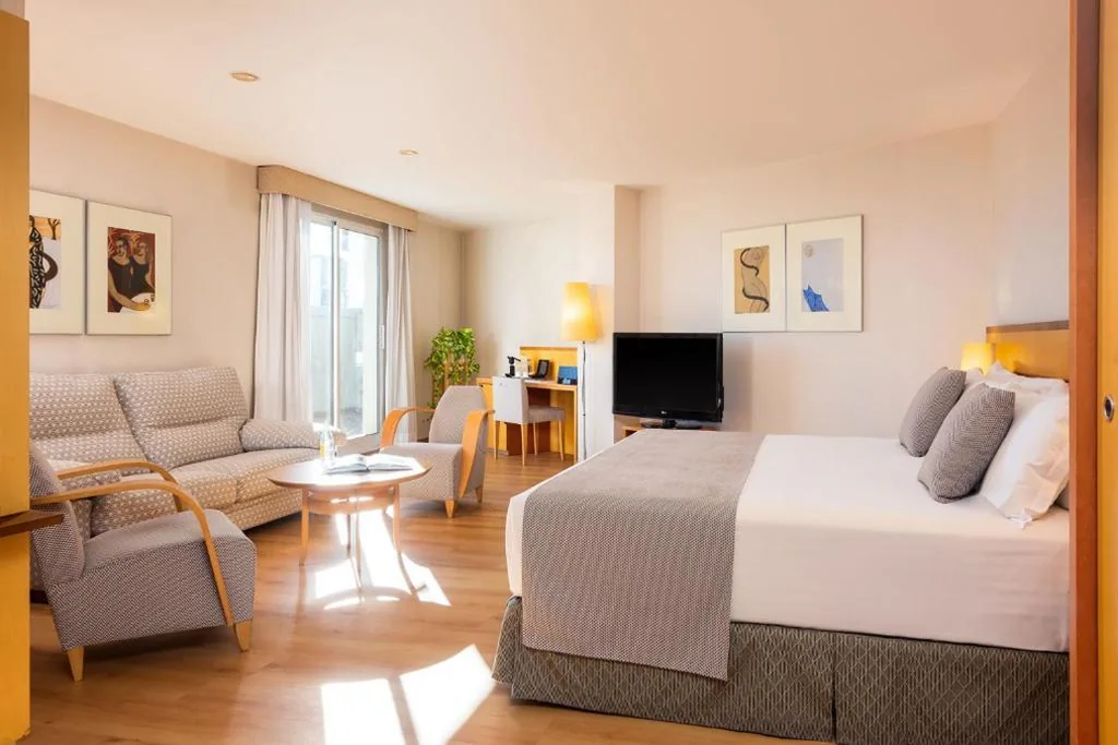 ジュニアスイート — Castellón Center, Affiliated by Meliá Hotel