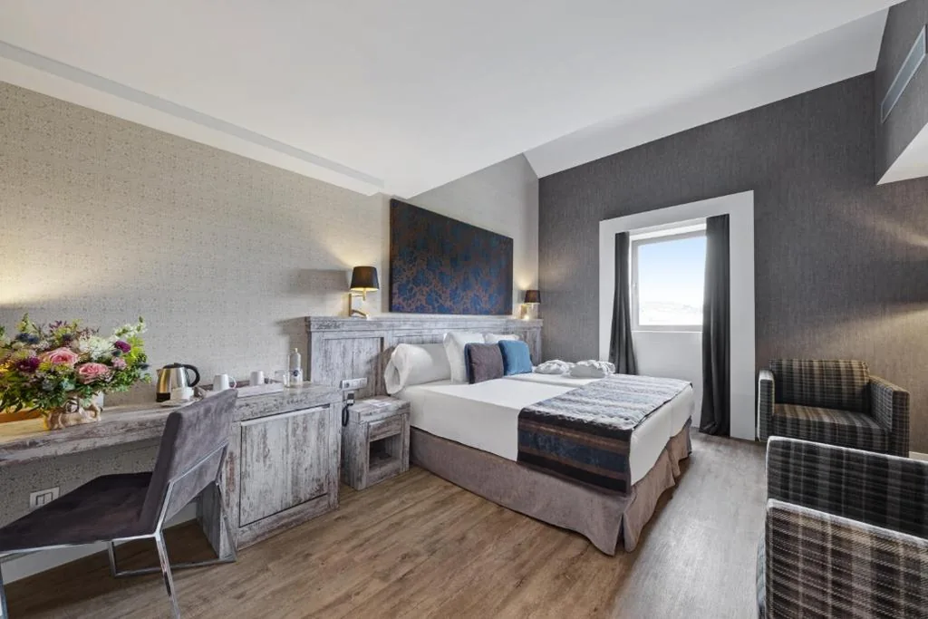 Superior tweepersoonskamer — Castilla Termal Monasterio de Valbuena - Small Luxury Hotels