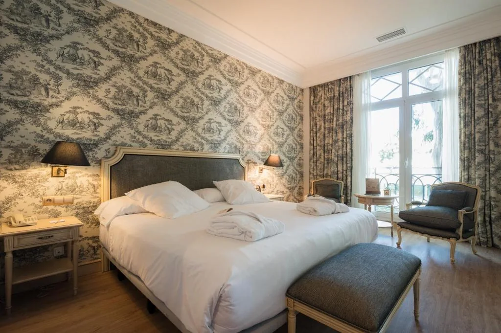 Suite junior avec accès au spa — Castilla Termal Solares