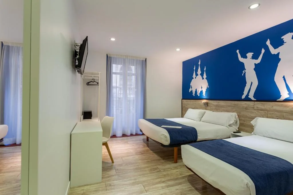 Habitación Familiar — Casual Blue Bilbao