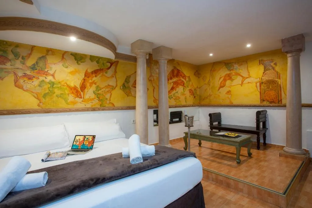 Suite com cama extragrande — Casual Civilizaciones Valencia by Casual Hoteles