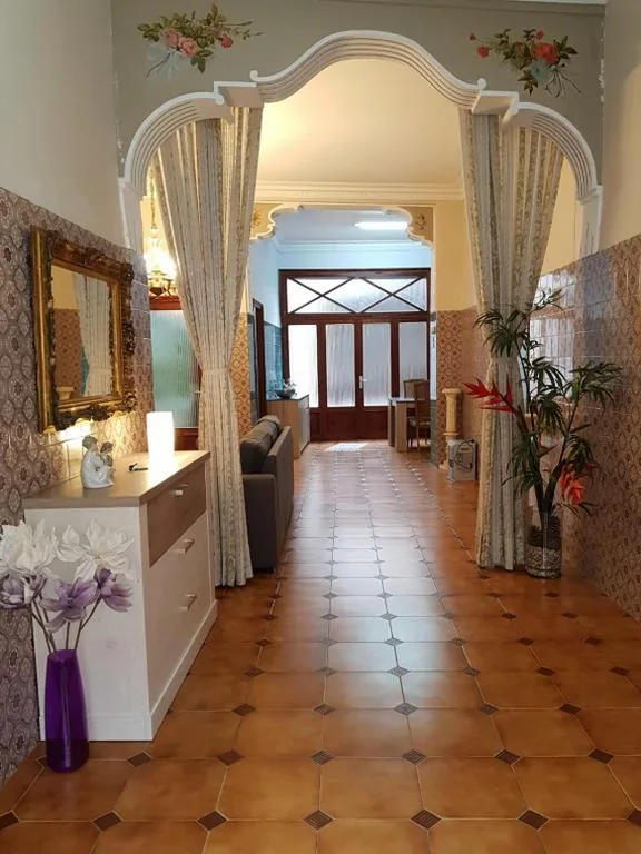 Casa Unifamiliar de 3 dormitorios — Casual House Valencia