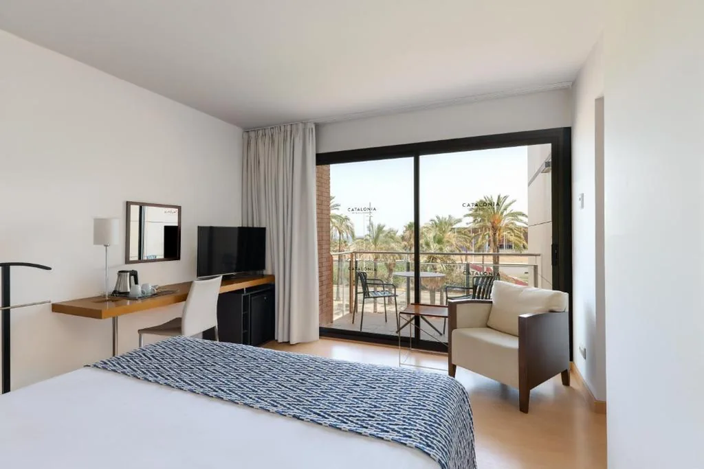 Habitación Doble Superior con terraza — Catalonia Barcelona Beach