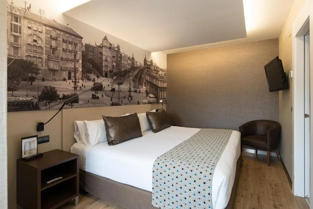 Suite — Catalonia Born