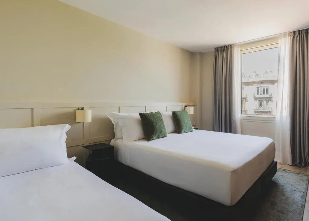 Quarto Superior com cama extra — Catalonia Boulevard 4 Sup