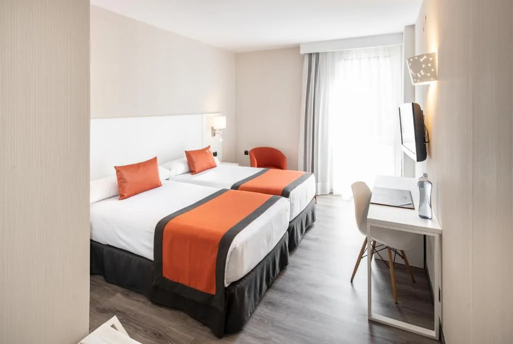 Doppelzimmer — Catalonia Bristol