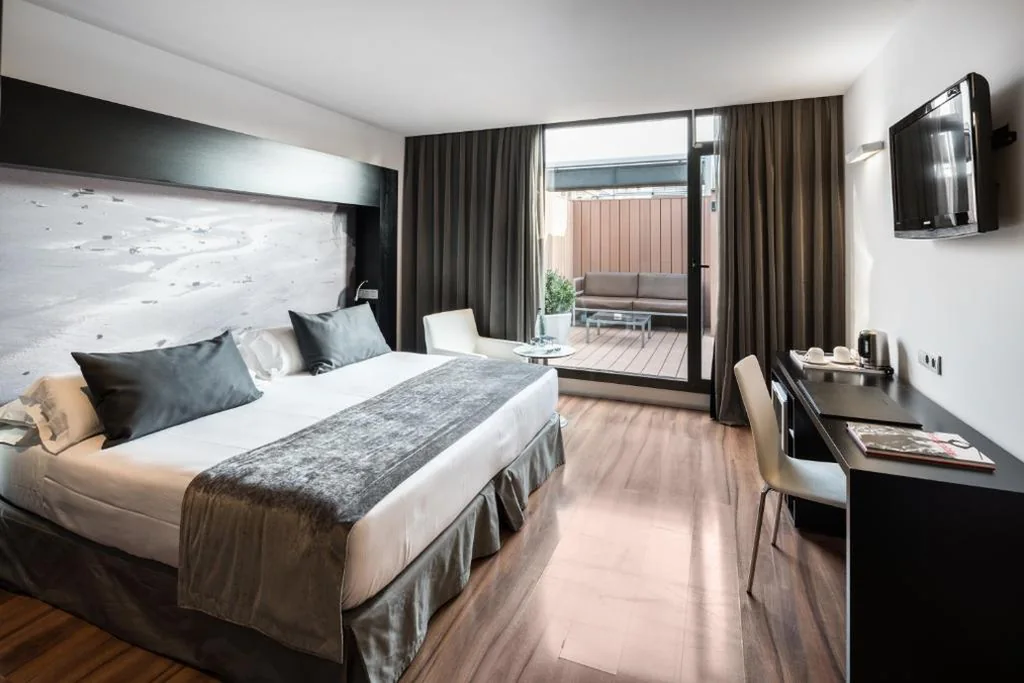 Chambre double supérieure avec terrasse - 1 ou 2 lits — Catalonia Catedral
