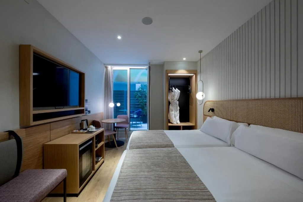 Habitación Doble con balcón o terraza - 1 o 2 camas — Catalonia Diagonal Centro
