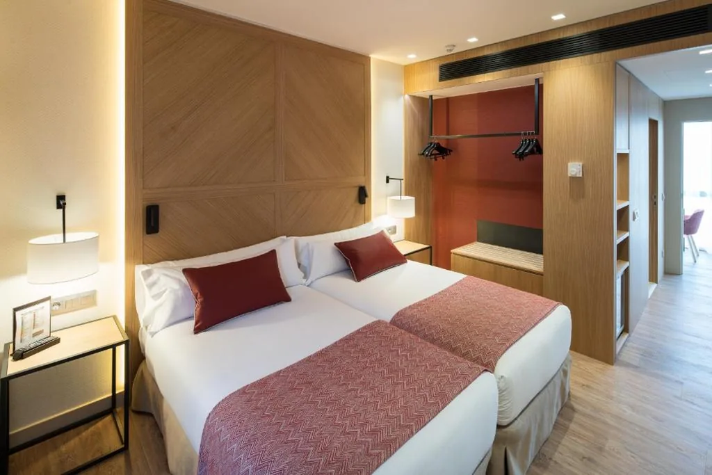 Quarto Duplo Executive — Catalonia Eixample 1864