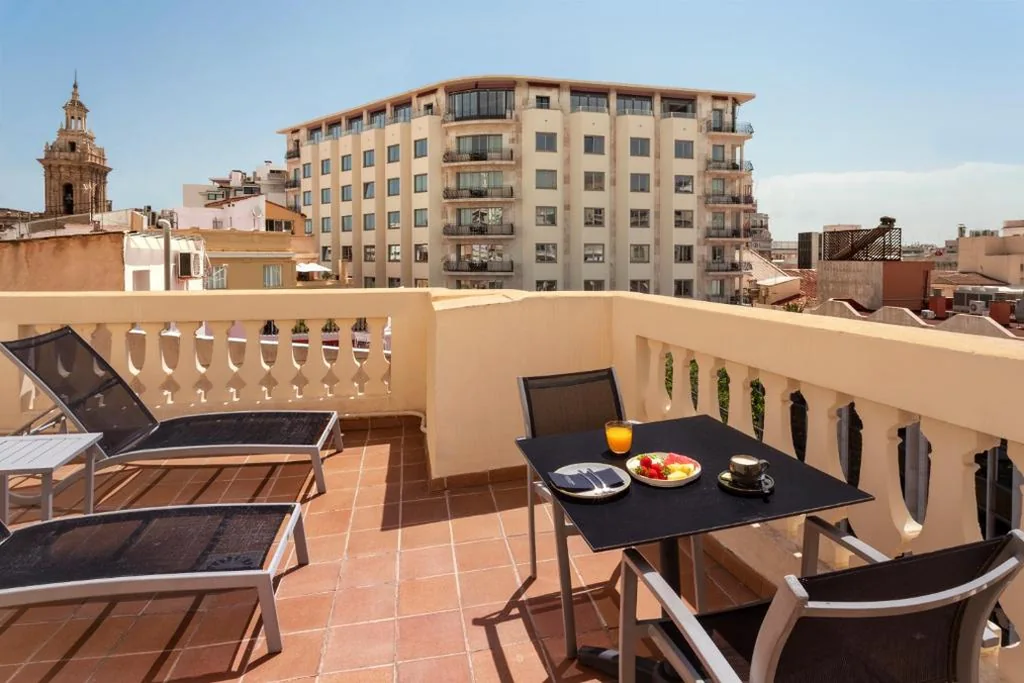 Camera doppia Superior con terrazza - 1 o 2 letti — Catalonia Excelsior