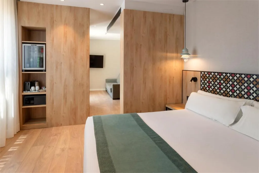 Suite Junior con terrazza — Catalonia Excelsior