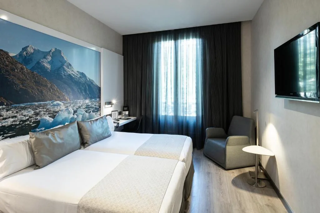 Quarto Duplo com vistas — Catalonia Gran Via BCN