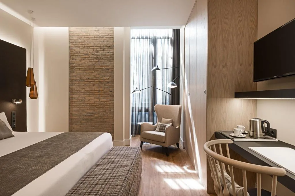 Premium-Doppelzimmer — Catalonia Gran Vía Madrid