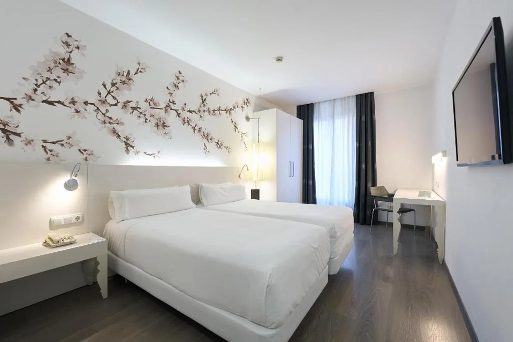 Standard-Doppelzimmer – 1 oder 2 Betten — Catalonia La Boquería