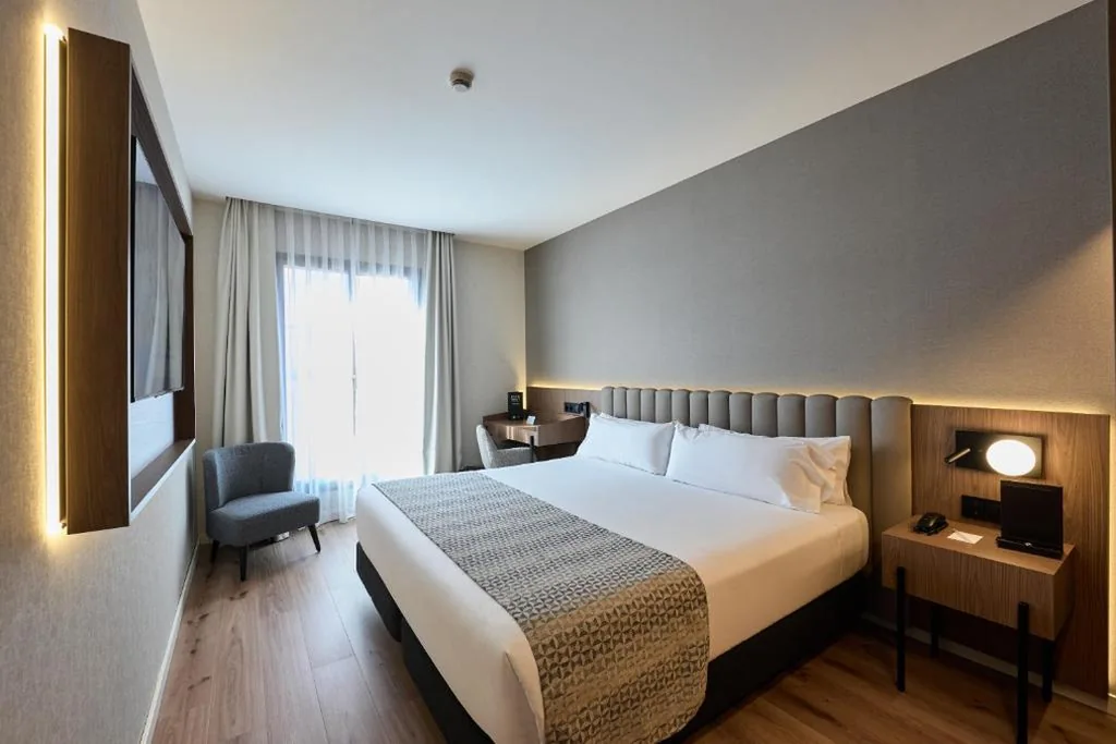 Superior-Premium-Zimmer — Catalonia La Boquería