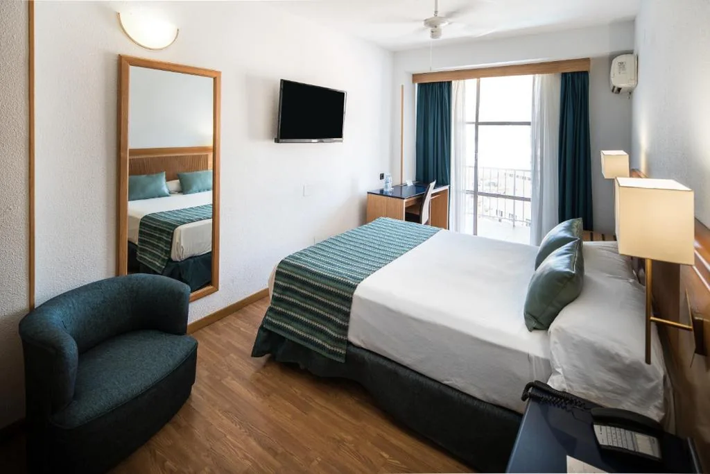 Camera doppia con balcone e vista sul mare - 1 o 2 letti — Catalonia Las Vegas - Adults Only