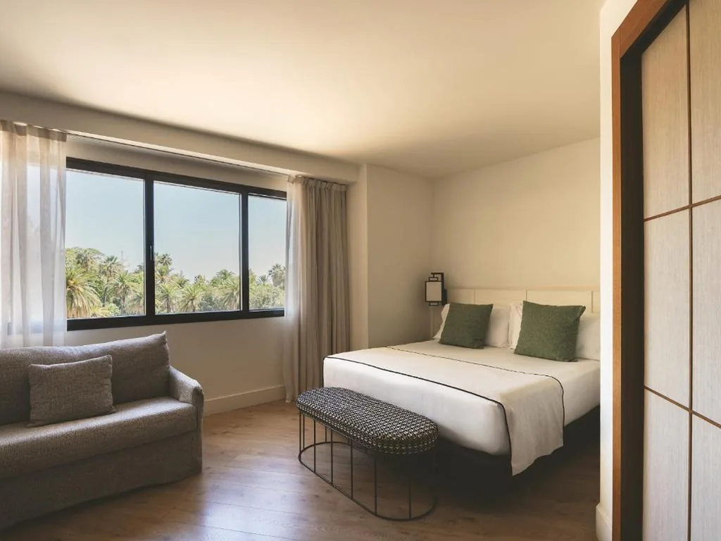 Habitación Triple Deluxe — Catalonia Molina Lario