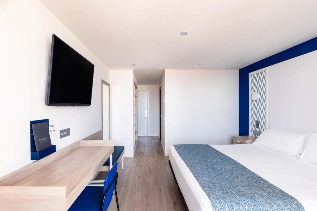 Quarto Premium Deluxe — Catalonia Oro Negro