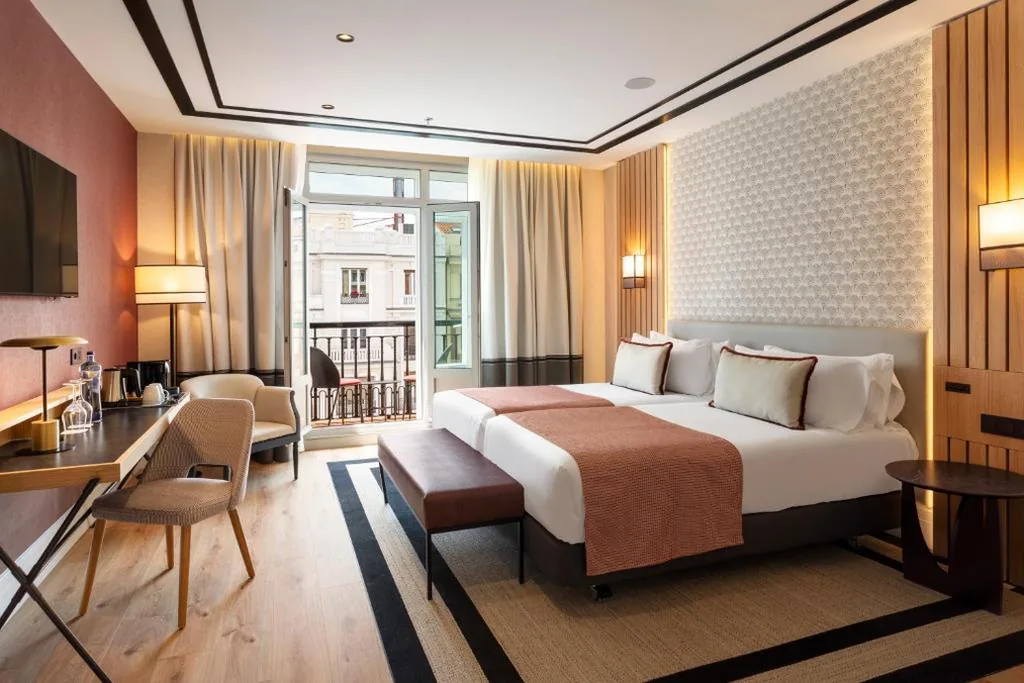 Superior Double Room with Balcony — Catalonia Plaza España Hotel & Spa