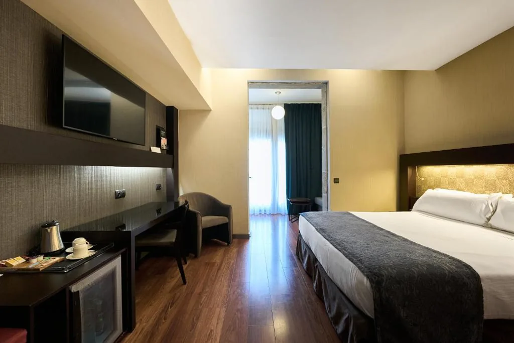 Chambre double supérieure — Catalonia Port