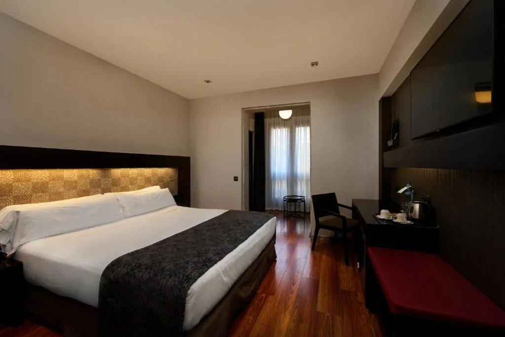 Chambre triple — Catalonia Port