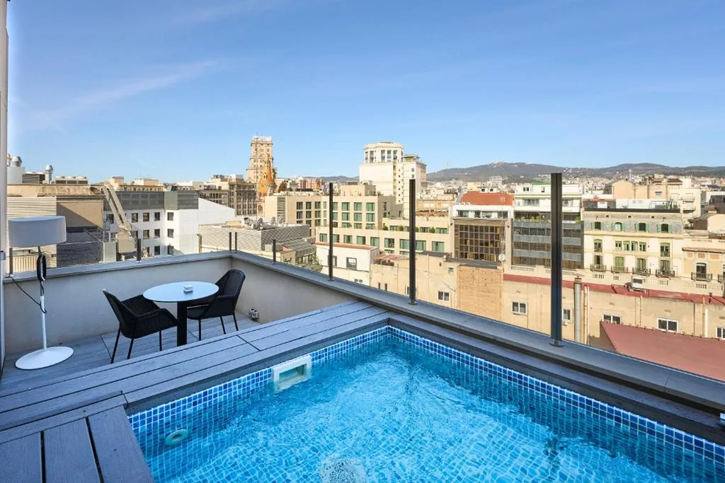 Junior Suite with Private Pool — Catalonia Square 4* Sup